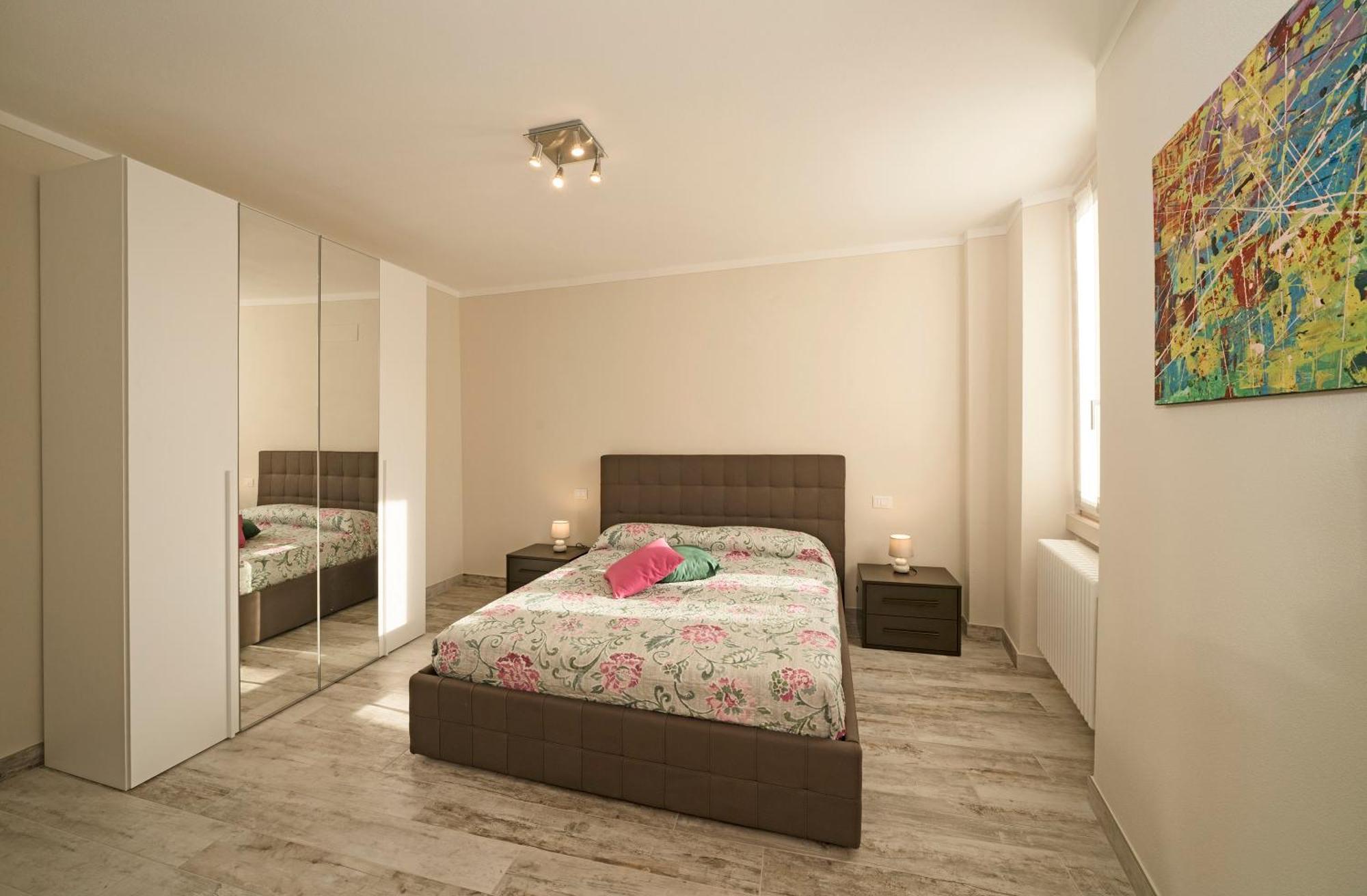 B&B Il Sogno Nel Borgo Gargnano Rom bilde