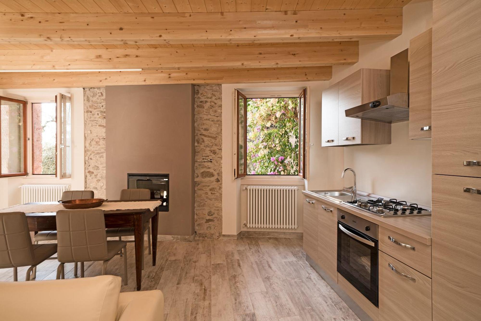 B&B Il Sogno Nel Borgo Gargnano Rom bilde